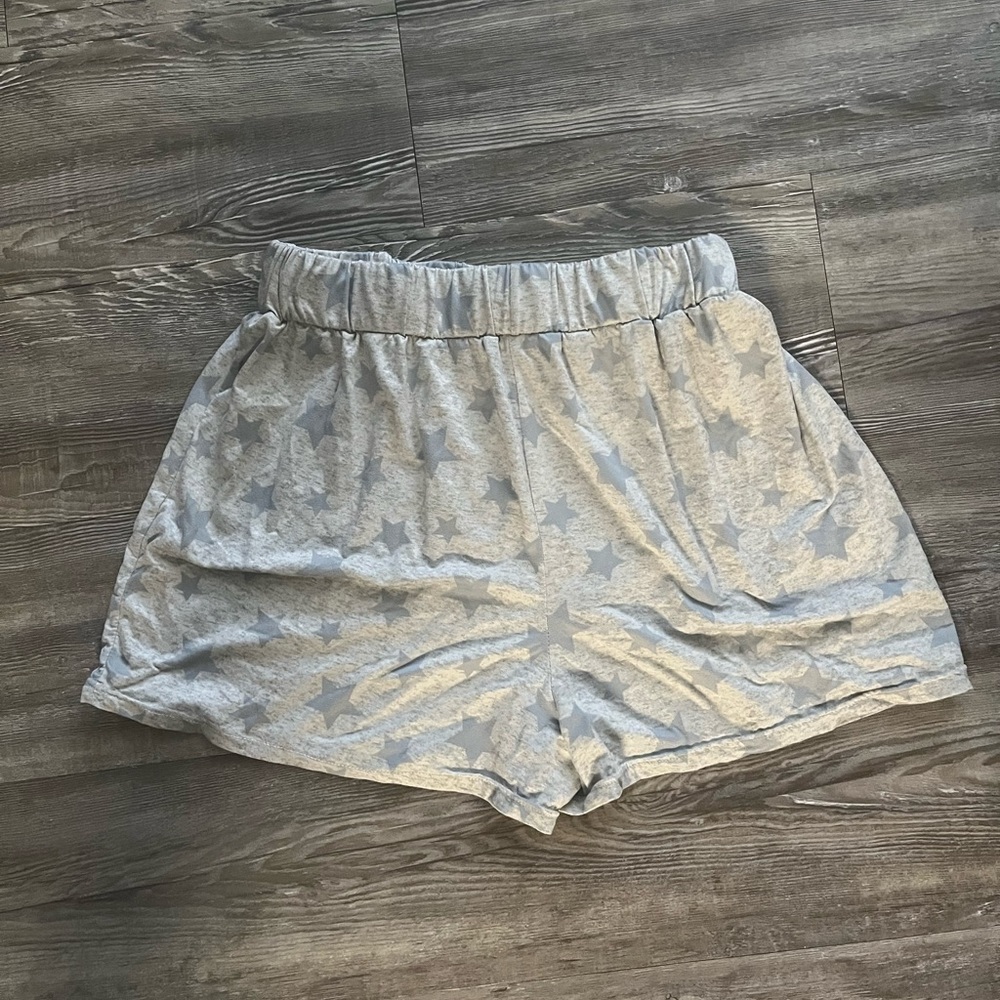Star pajama shirts size large